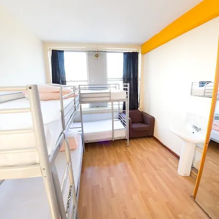 Kensal Backpackers 2 Hostel Londen