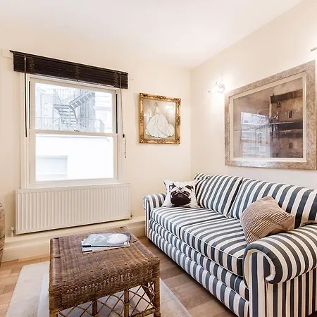 Hyde Park Terrace *