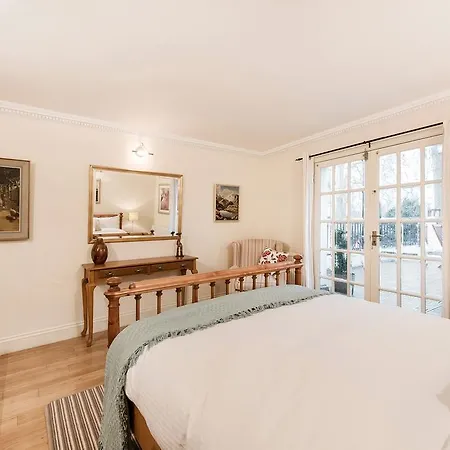 Hyde Park Terrace لندن