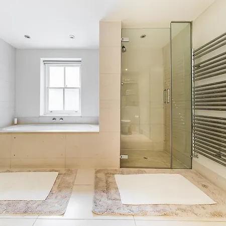 Apartment Craven Hill Gardens London