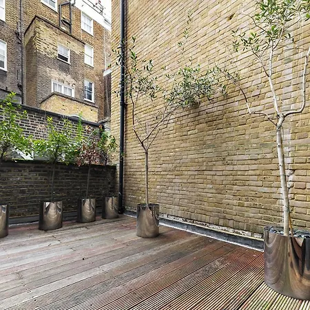 Craven Hill Gardens