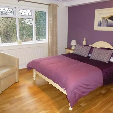 The Oaks Guest house