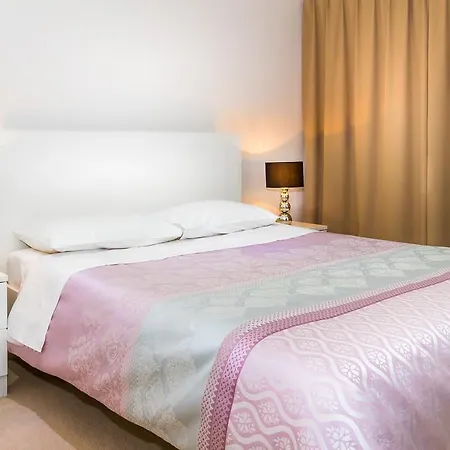 Surbiton Hills Apartment Kingston upon Thames (Greater London)