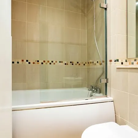 Apartment Veeve - Little Lancaster London