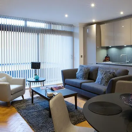 Barons Court Queens Club By Viridian Appartement Londen