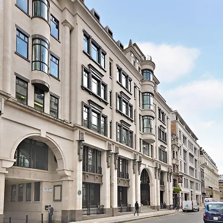 Luxury Piccadilly Circus Apartment
