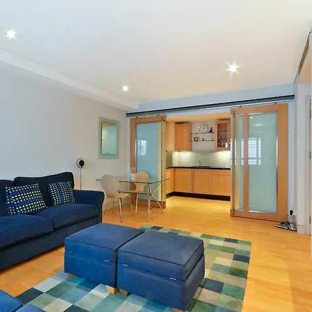 Luxury Piccadilly Circus Apartment *