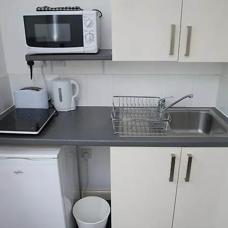 Tlk & - Beckenham Junction * London