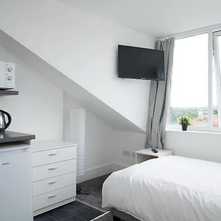 Tlk & - Beckenham Junction * London