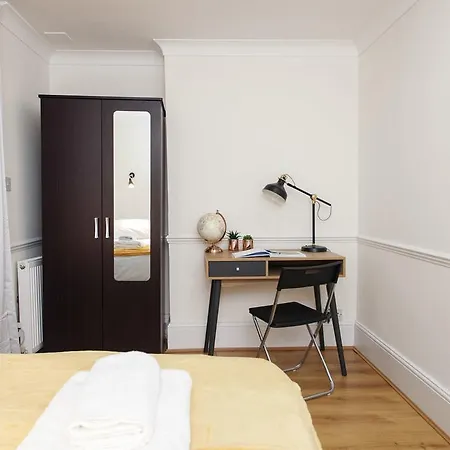 Italianflat - Warwick *