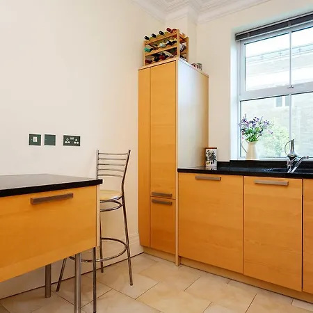 Lavender House Apartment