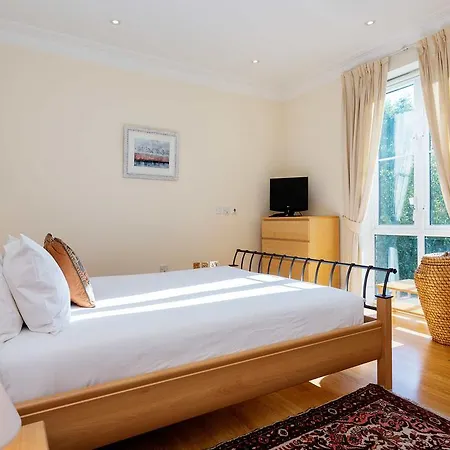 Lavender House Apartment