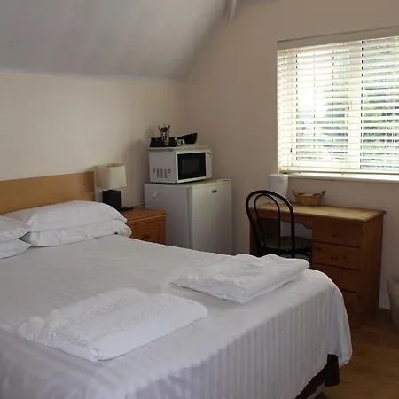Debden Bed & Breakfast