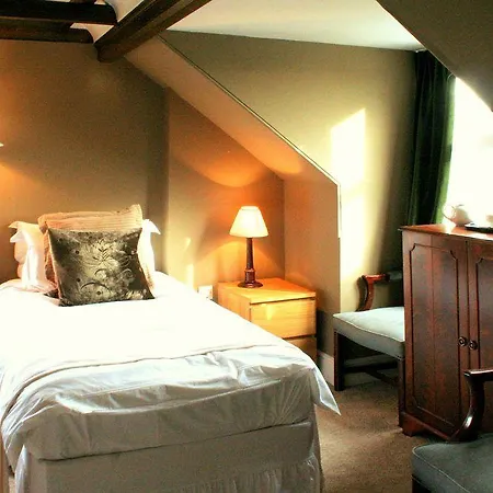 The Ambassador Heathrow Pensjonat 3*