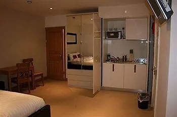 Apart Otel Nox West End Lane I Londra