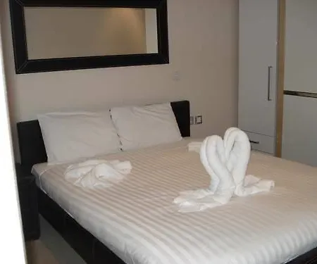 Apart Otel Nox West End Lane I 3*