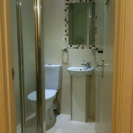 Hotel Craven