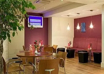 Ibis London Heathrow Airport Отель