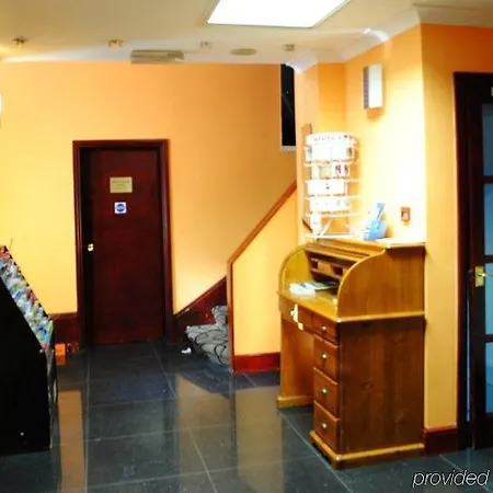 Olympia Inn Hotel 3*