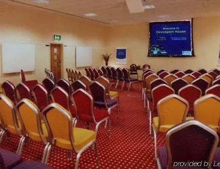 De Vere Devonport House Hotel 4*