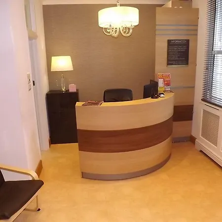 Fairway Hotel 2*