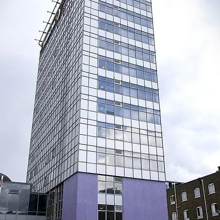 Premier Hammersmith Hotel