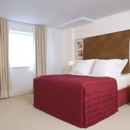 Apartment Marlin Empire Square Bridge London