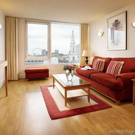 Marlin Empire Square Bridge Apartment *