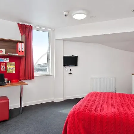 Student Haus Hotel 2*