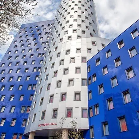 Student Haus Hotel 2*