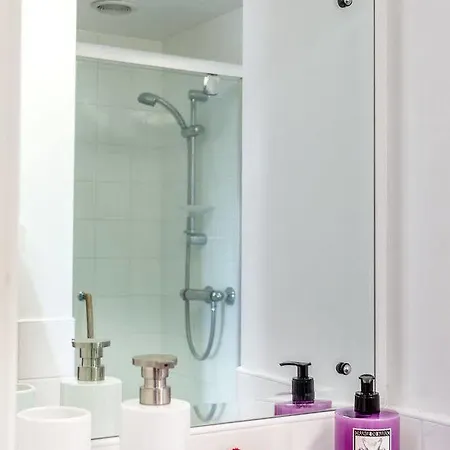 Student Haus 2* Wembley
