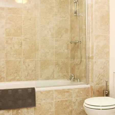 Radalco Apartment Hounslow