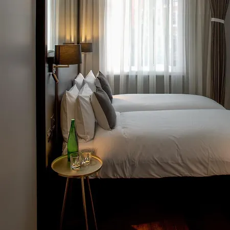 Camden Enterprise Hotel 3*