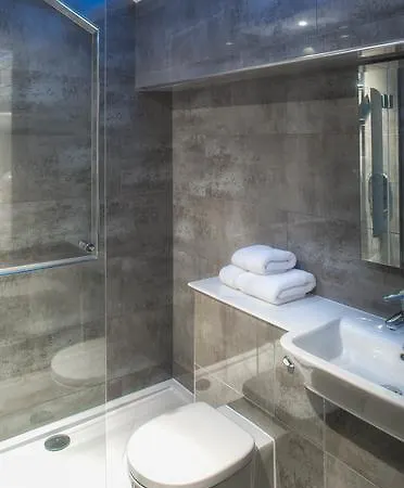 Camden Enterprise Hotel