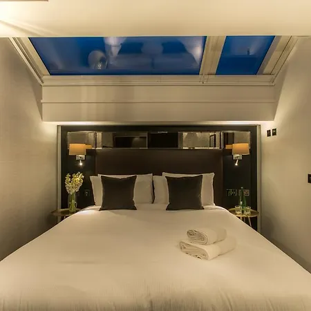 Camden Enterprise 3*