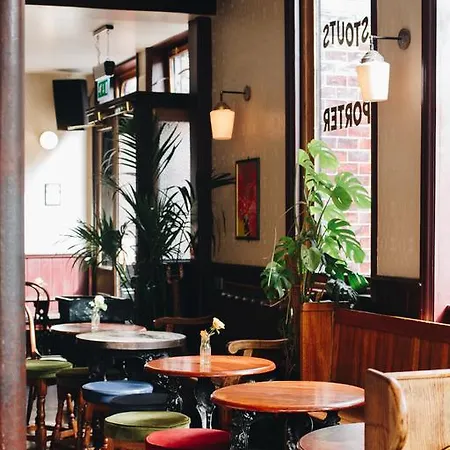 Camden Enterprise Hotel 3*