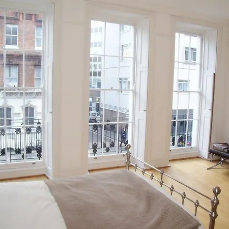 Mayfair Apartment *