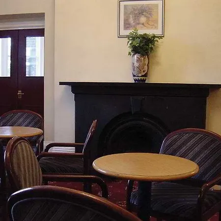 Channins Hotel Hounslow