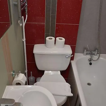 Hyde Park Talbot Square Apartment