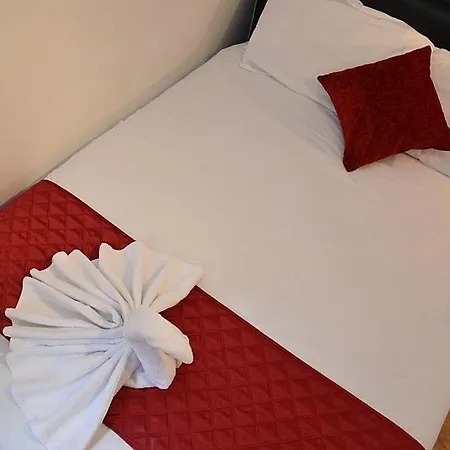 Hyde Park Talbot Square Apartment London