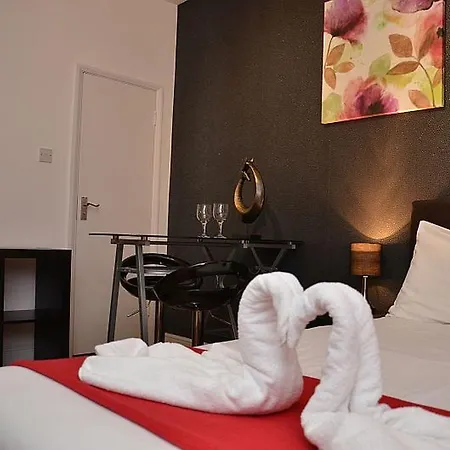 Hyde Park Talbot Square Apartment London