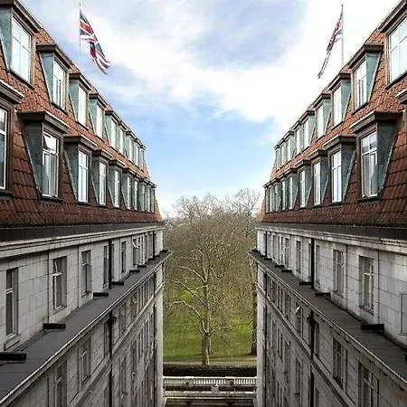 Sheraton Grand Park Lane 5*