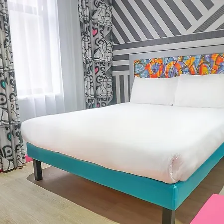 Western Peckham Hotel 3*