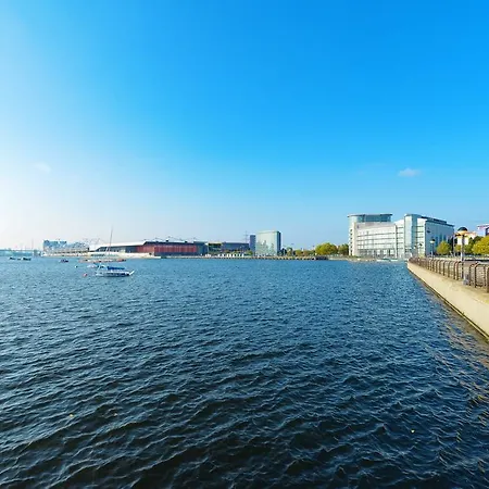 Wards Wharf Approach * London