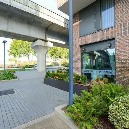 Apartment Wards Wharf Approach