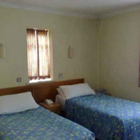 Golders Hotell 3*