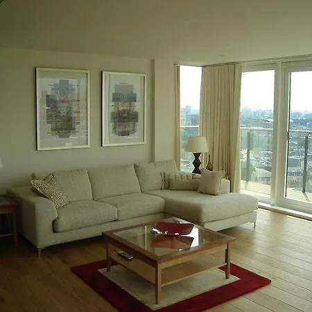 Apartment Marlin Empire Square Bridge *