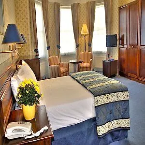 The Diplomat Hotel 3*