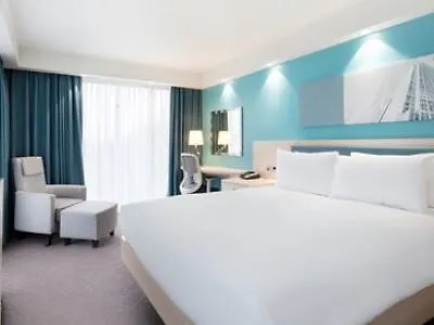 Hampton By Hilton Docklands Szálloda London