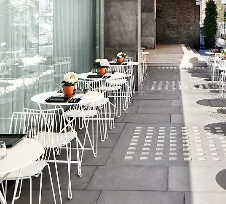Hotel Sanderson 5*